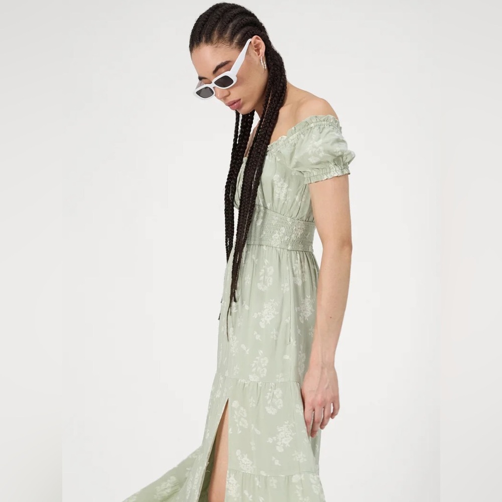 Hollister Light Green Floral Maxi Dress - Picture 4 of 8